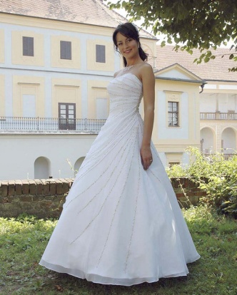 Svatební šaty Pergamino